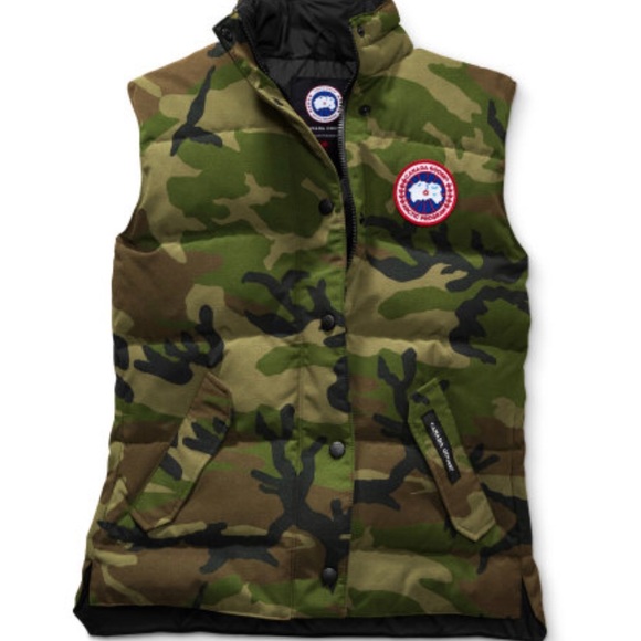 Canada Goose Jackets & Blazers - Canada Goose Women’s Freestyle Vest in Camo